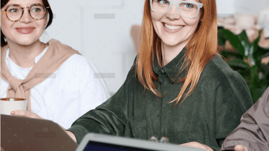 demo-attachment-1227-Rectangle-70-6